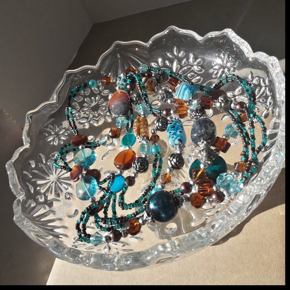 Glass Pedestal Mikasa Crystal Footed Cake Plate - Picture 10 of 12